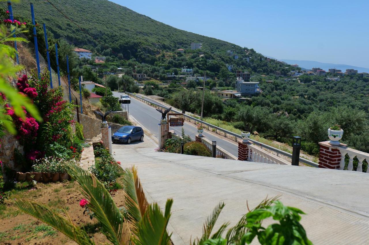 Hotel Panorama Piqeras Bagian luar foto